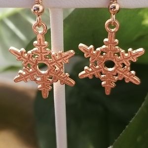 ✨Handmade✨ Rose Gold Snowflake Drop Earrings